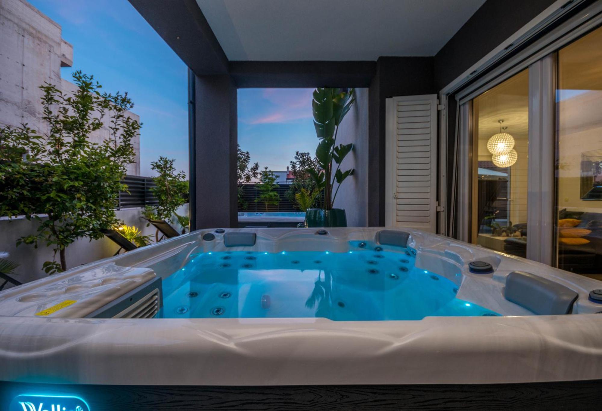비오그라드나모루 House With Pool Ledenko 아파트 외부 사진